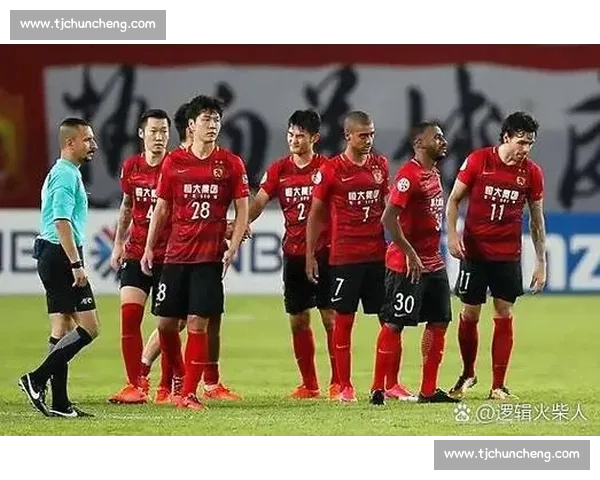 2014亚冠经典对决恒大鏖战全北现代再现中超与K联赛巅峰碰撞